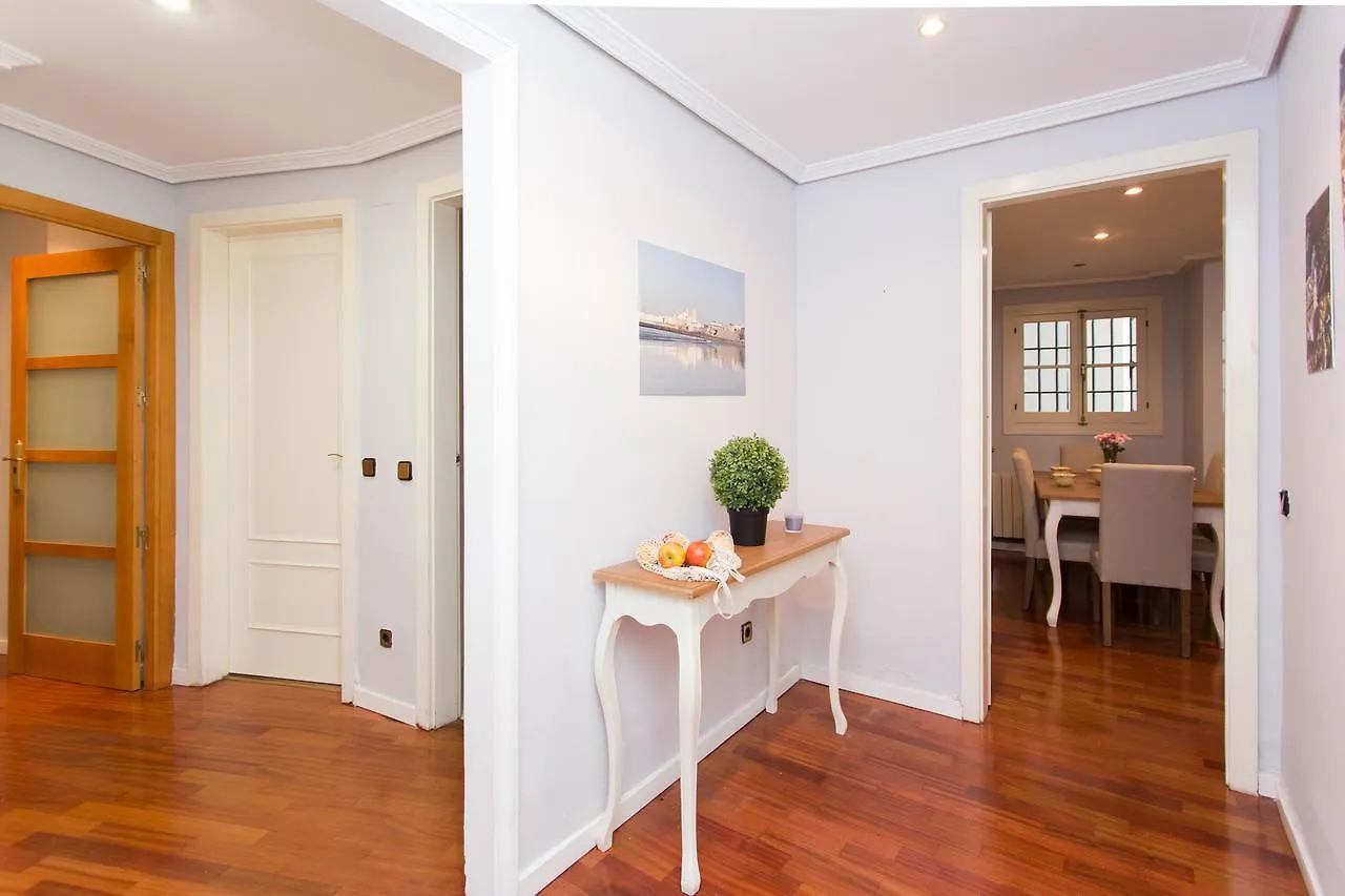 Svq Apartments - Patio Santa Cruz Σεβίλλη